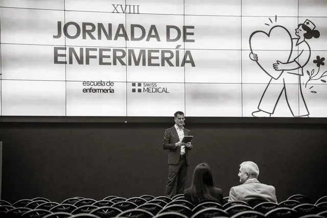 Foto 18 de 632 de la XVIII Jornada de Enfermería